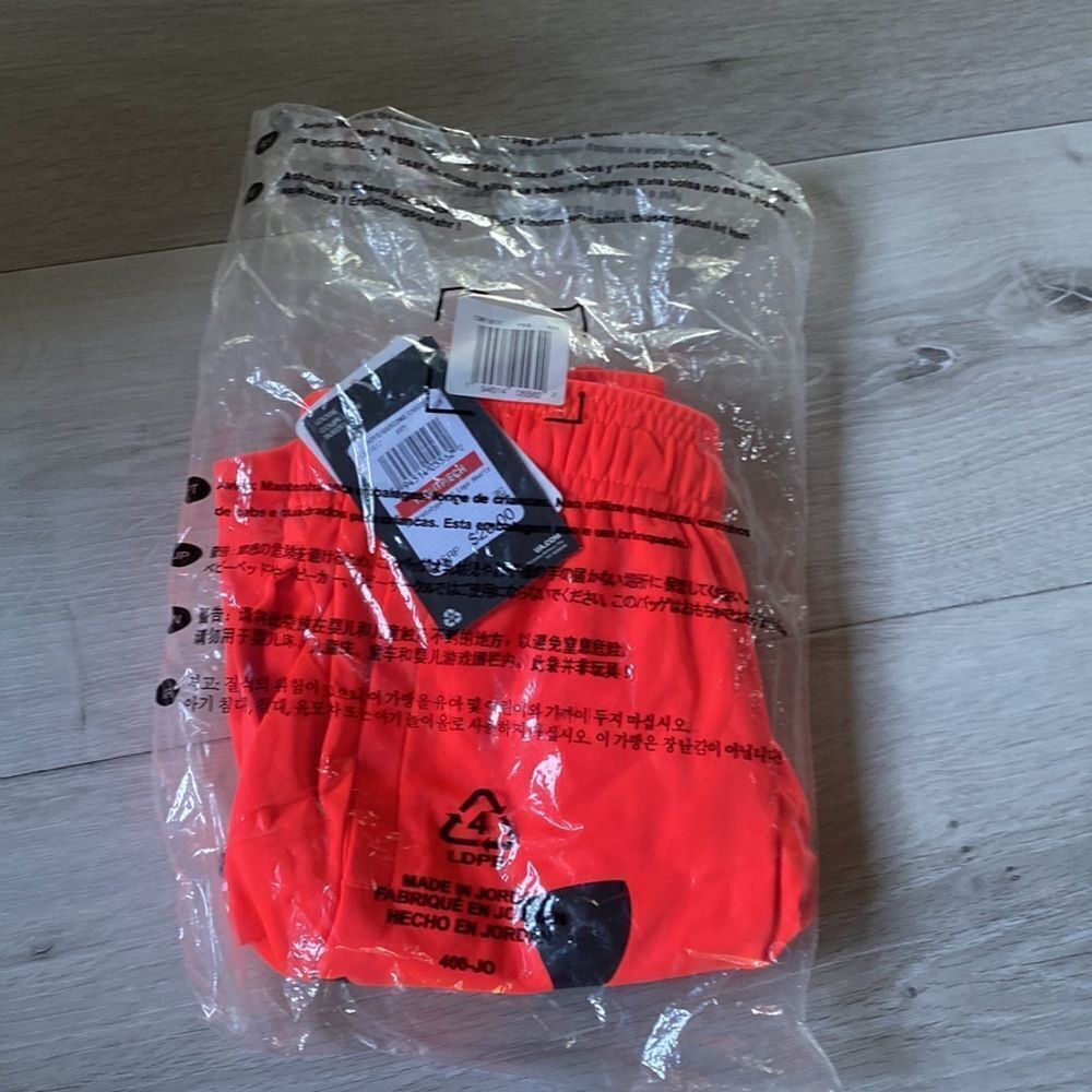 Under Armour Boys' Prototype 2.0 Logo Shorts.‎ nwt    Small - Picture 4 of 5